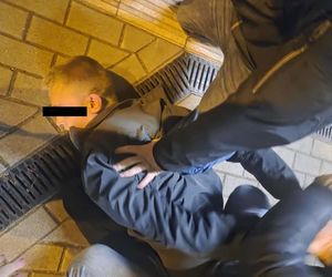 Dramatyczny pościg w Wołominie! BMW w rowie, imigranci z Afganistanu w rękach policji