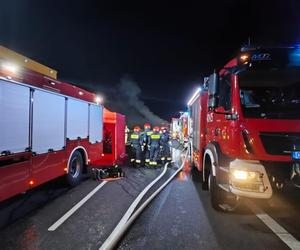 Autostrada A4 zablokowana po wycieku kwasu solnego