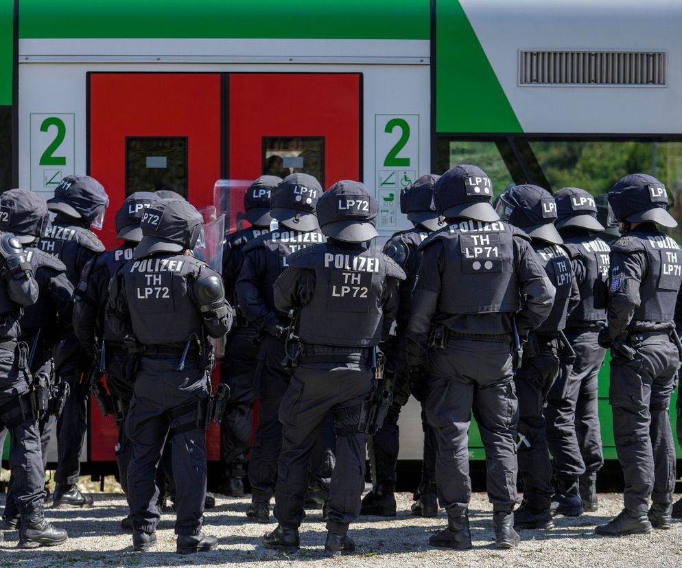 Niemiecka policja. Mecz Polska - Holandia