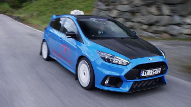 Ford Focus RS jako taxi