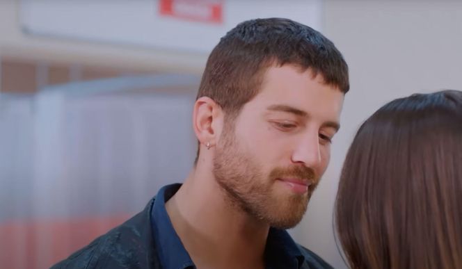 Melis awanturuje się z Feraye, a później podejrzewa, że Zeynep jest w ciąży z Cihanem.