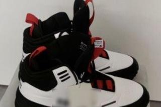 Ukradł buty o dwóch różnych rozmiarach