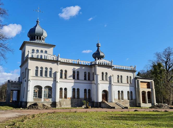 Pałac w Osieku. To jedyny taki orientalny budynek na mapie Małopolski