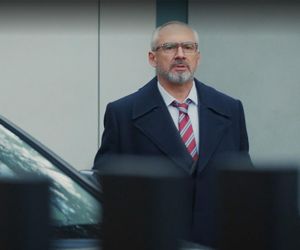 M jak miłość, odcinek 1864: Adam Werner (Jacek Kopczyński)