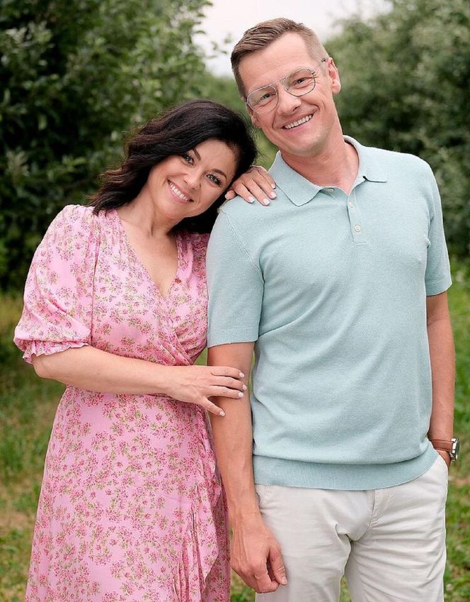 25 lat M jak miłość odcinek specjalny. Kinga (Katarzyna Cichopek), Piotrek (Marcin Mroczek)