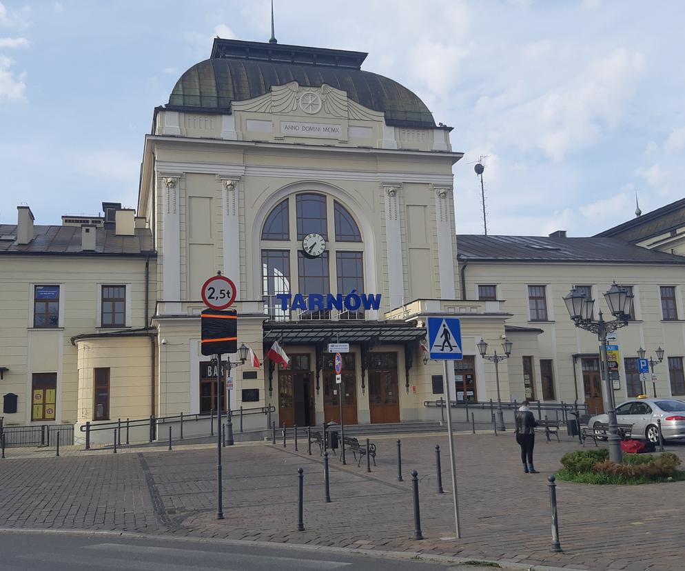 Dworzec kolejowy w Tarnowie