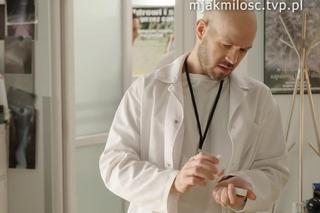 	M jak miłość odc. 1802. nowy lekarz Wojtek Majer (Paweł Parczewski)