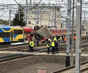 Zderzenie dwóch pociągów. Wykoleił się skład relacji Malbork-Gdynia