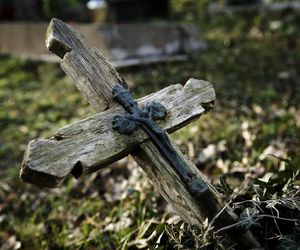 Magiczne miejsce w malutkiej wsi na Warmii i Mazurach. Stoją tam ruiny sprzed 700 lat