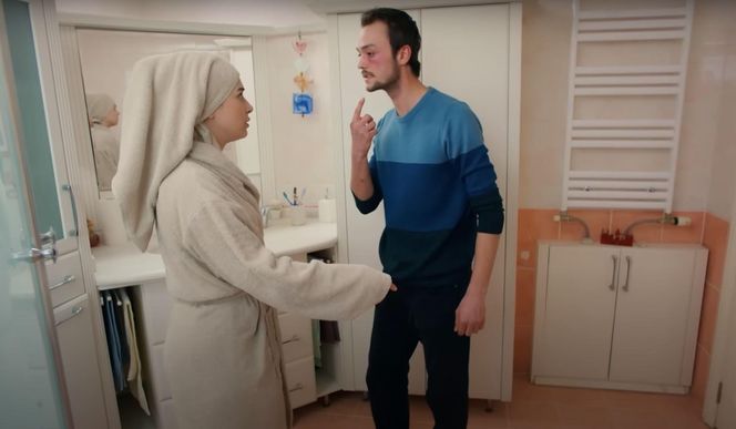 Porywacz Ragip znów zasadzi się na Zeynep. Czy Melis ostrzeże rywalkę?
