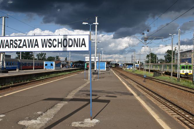 Ogromne utrudnienia na kolei. Pociągi nie zatrzymują się na stacji Warszawa Wschodnia