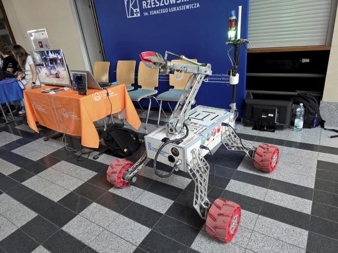 Połączenie ze stacją kosmiczną z Rzeszowa