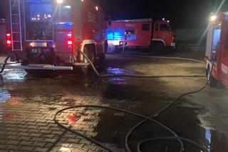 Pożar hangaru w Porębie