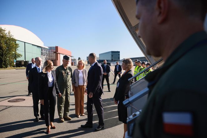 Wylot Prezydenta Karola Nawrockiego do USA.