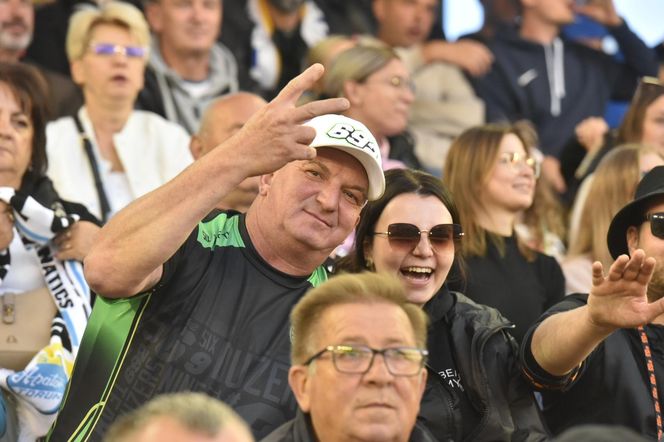 PRES Grupa Deweloperska Toruń - Betard Sparta Wrocław. Zdjęcia kibiców i zawodników z półfinału PGE Ekstraligi na Motoarenie