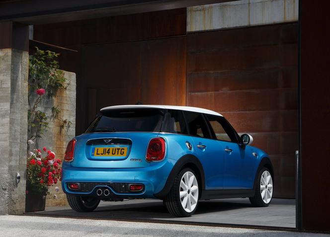 MINI Cooper 5d 2014