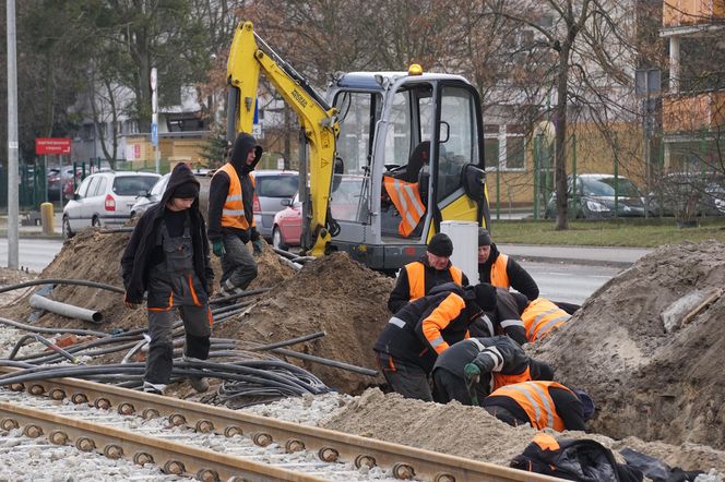 Remont torowiska na ul. Toruńskiej w Bydgoszczy. Wiemy, kiedy tramwaje wrócą na stałe trasy