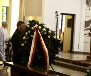 Tłumy żegnają zmarłą wicedyrektorkę Muzeum Warszawy Annę Sienkiewicz-Rogowską