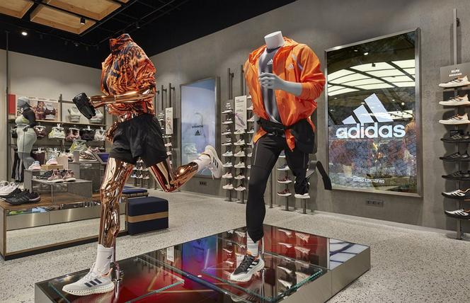 Największy w Europie sklep Adidasa w Warszawie. Byliśmy na otwarciu