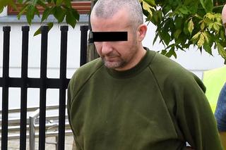 Zazdrosny rzeźnik szlachtuje 