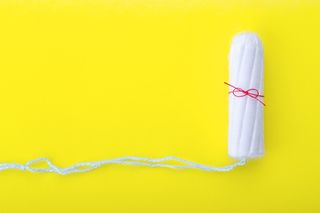 Tampon - jak go używać? Wszystko, co należy wiedzieć o tamponach