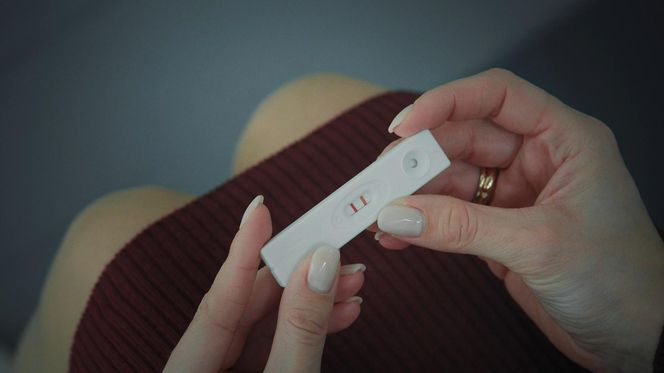 M jak miłość odc. 1867. Wynik testu ciążowego Kasi (Paulina Lasota)