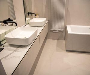 Meble łazienkowe – sprawdź trendy na 2025 rok!