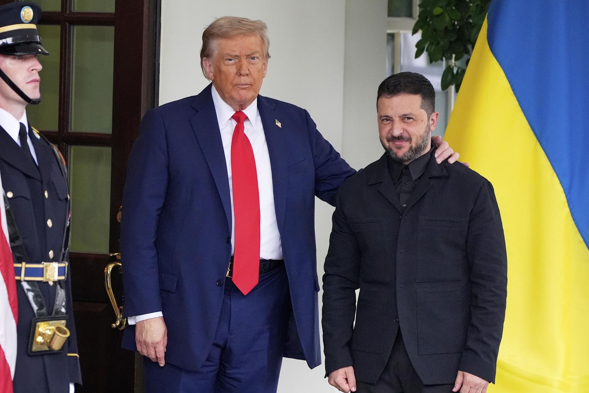 Zełenski założył marynarkę na spotkanie z Trumpem!