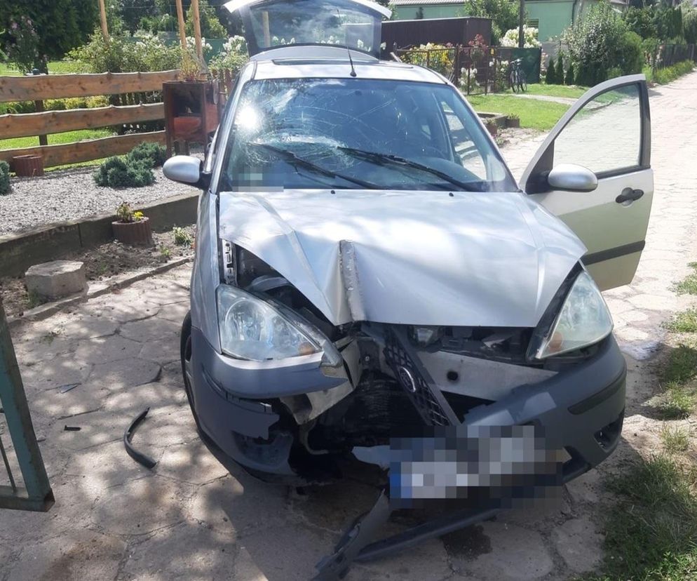 Był tak pijany, że ledwo utrzymywał się na własnych nogach