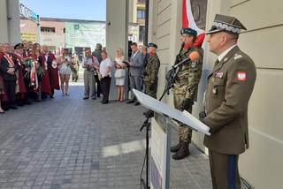 Odsłonięcie tablicy upamiętniającej 100-lecie Cudu nad Wisłą