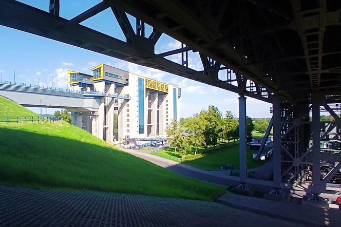Podnośnie dla statków w Niederfinow