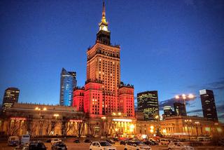 PKiN w kolorach Belgii. Warszawa solidaryzuje się z Brukselą po serii zamachów