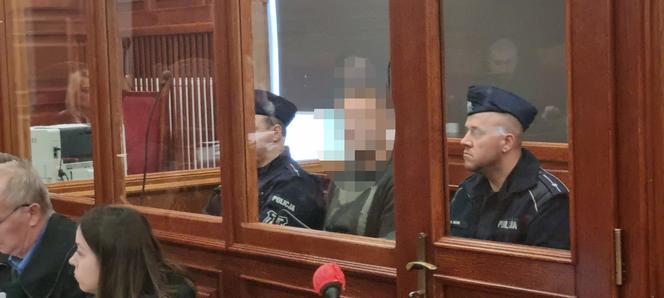 Mieli zlecić zabójstwo policjanta? Obaj stanęli przed sądem w Koszalinie. Co im grozi?