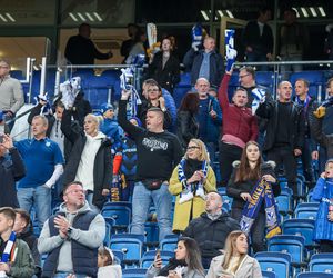 Lech Poznań - Motor Lublin. Ponad 24 tysiące kibiców zasiadło na trybunach Enea Stadionu [ZDJĘCIA]