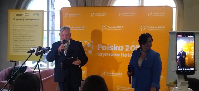 Koalicyjny Komitet Trzecia Droga Polska 2050 Szymona Hołowni - Polskie Stronnictwo Ludowe prezentuje kandydatów z Torunia w wyborach samorządowych