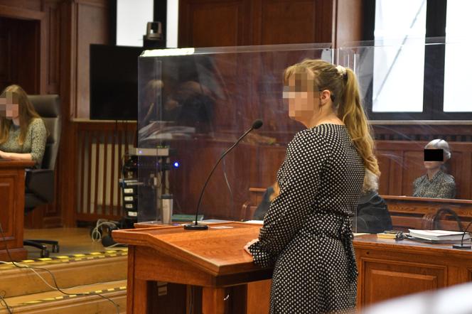 Młodziutka prawniczka Karolina B. z Warszawy oskarżona o zamordowanie ukochanego. Wiemy jak zginął Igor. "Ten nóż wszedł jak w masło"