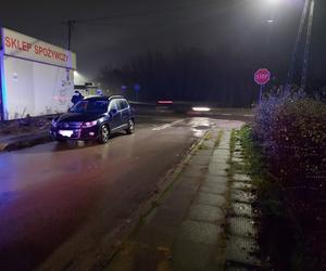 Potrącenie na pasach w Starachowicach! 44-letnia kobieta trafiła do szpitala