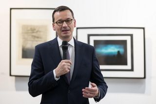 „Panie Premierze, zagramy w FIFĘ?”. Morawiecki pokazał prywatną scenę, obok syn