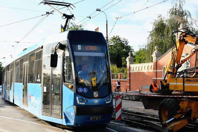 Zamiast tramwaju będą autobusy! Ruszył przetarg na budowę buspasa na Jagodno