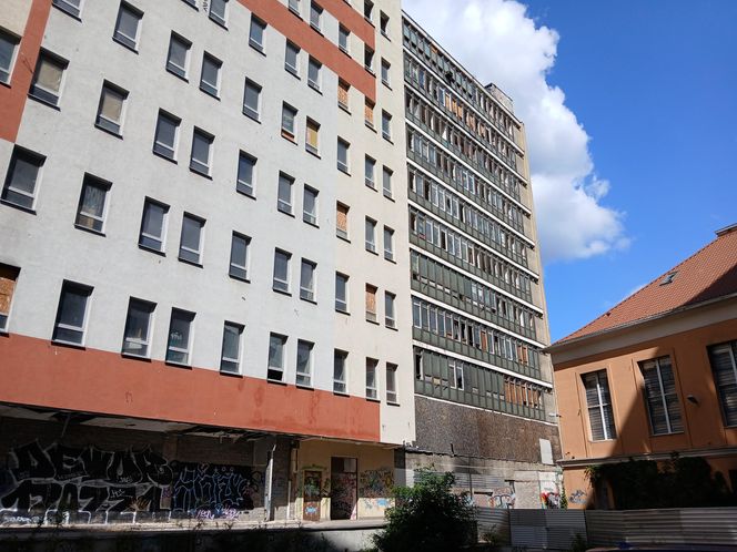 Wolska 43 w Warszawie