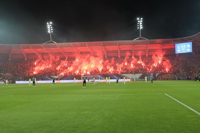 Kibice na meczu Motoru z Legią. Taki doping tylko w Lublinie! Szukajcie się na zdjęciach