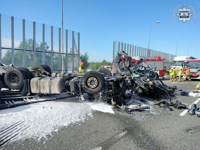 Śmiertelny wypadek na autostradzie A4 w Zabrzu. Droga była zupełnie zablokowana