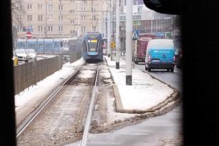Tramwajowy armagedon we Wrocławiu. Awarie torowisk, tramwajów i wściekli pasażerowie MPK 
