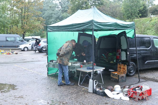 Prawdziwe perełki na Jarmarku Staroci w Bytomiu. Było z czego wybierać