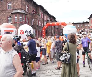 Tour de Pologne 2025. Start w Katowicach Nikiszowcu