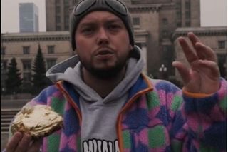 Książulo kupił pączka za 100 zł. Po pierwszym kęsie wydał werdykt 