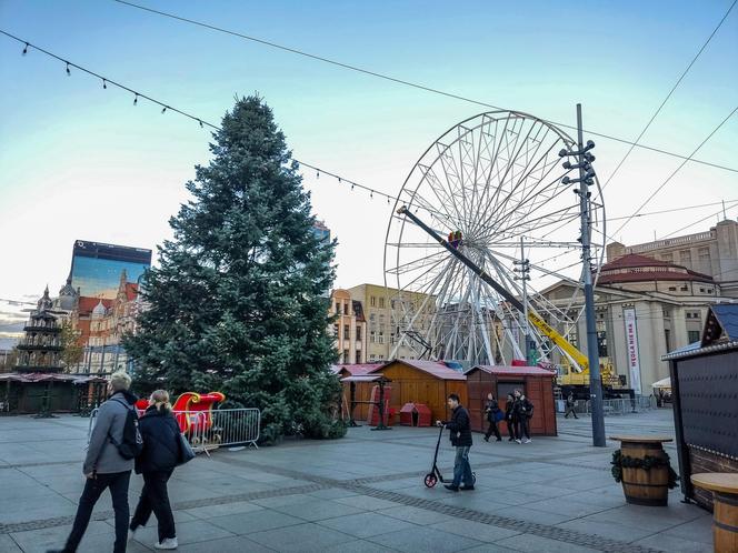 Jarmark świąteczny w Katowicach 2023 rusza w piątek 17 listopada. Jakie atrakcje?