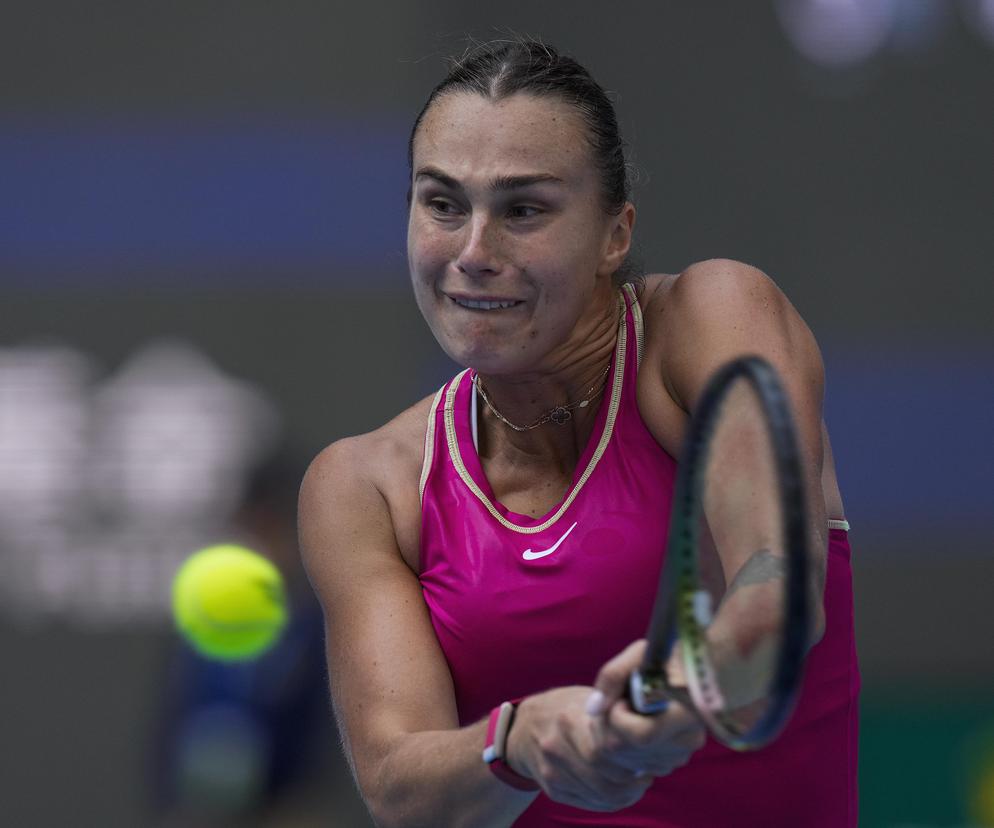 Aryna Sabalenka za burtą turnieju w Pekinie! Iga Świątek dogoni ją w rankingu WTA?