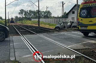 Wielkie drogi: Wypadek na przejeździe kolejowym. Matka z dziećmi cudem przeżyła