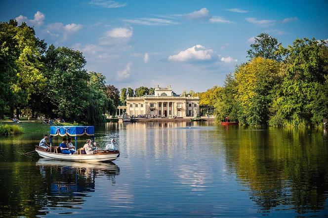 Romantyczny weekend - gdzie jechać i co odwiedzić? Pomysły na wyjazd we dwoje